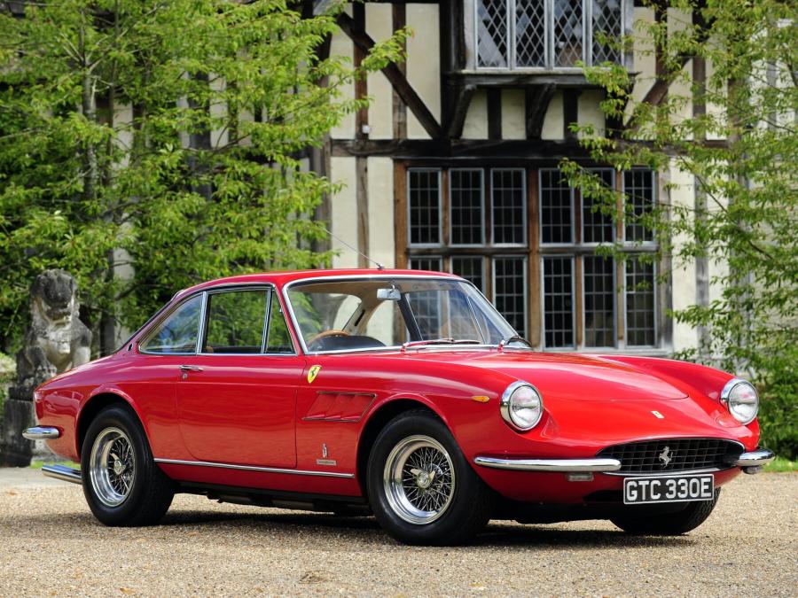  Ferrari 330 GTC 1966 года  (UK) (фото 9 из 18)
